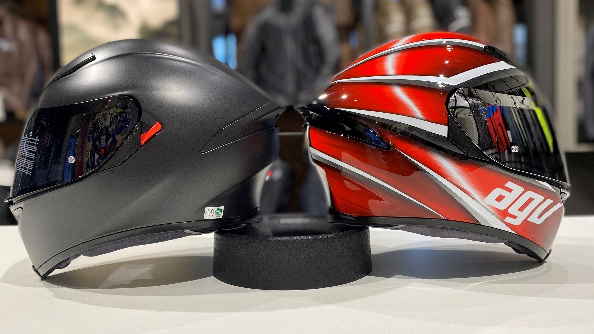 鋭いデザインに目が惹きつけられるK-5Sの新色が登場！